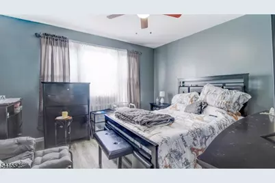 18 McKay Ave, East Orange, NJ 07018 - Photo 16