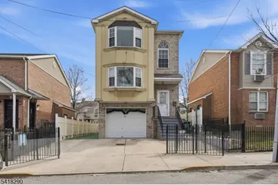 105 Peabody Pl, Newark, NJ 07104 - Photo 1