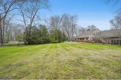 80 Shawnee Path, Long Hill Township, NJ 07946 - Photo 44