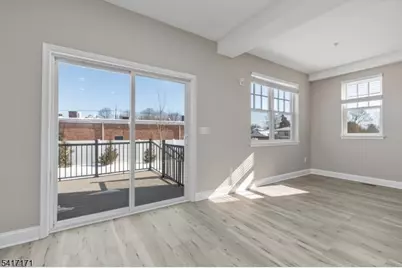 152 N Auten Ave, Somerville, NJ 08876 - Photo 10