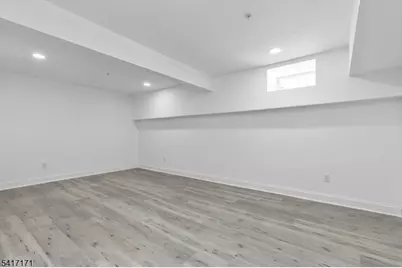 152 N Auten Ave, Somerville, NJ 08876 - Photo 12