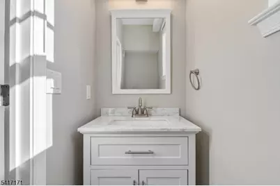 152 N Auten Ave, Somerville, NJ 08876 - Photo 26