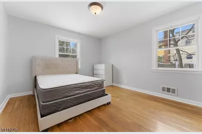 411 Hory St, Roselle, NJ 07203 - Photo 8