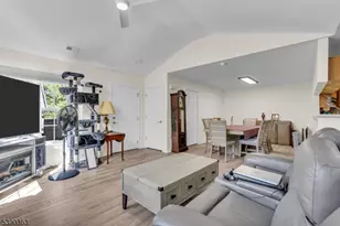 204 Merry Ln, Hillsborough Township, NJ 08844 - Photo 10