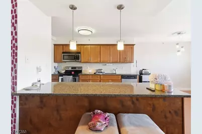 60 Parkway Dr, East Orange, NJ 07017 - Photo 14