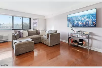 60 Parkway Dr, East Orange, NJ 07017 - Photo 22