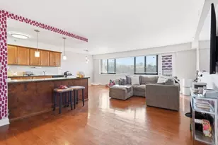 60 Parkway Dr, East Orange, NJ 07017 - Photo 6