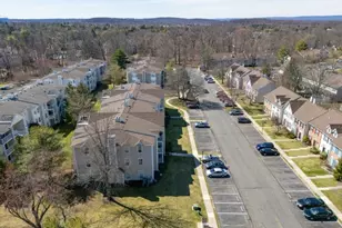 11 Lindsey Ct, Franklin Township, NJ 08823 - Photo 32