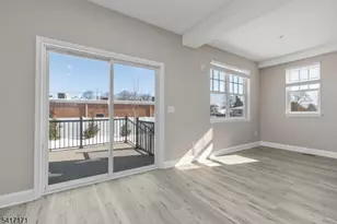 156 N Auten Ave, Somerville, NJ 08876 - Photo 10