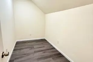 37 Field Pl, Newark, NJ 07112 - Photo 10