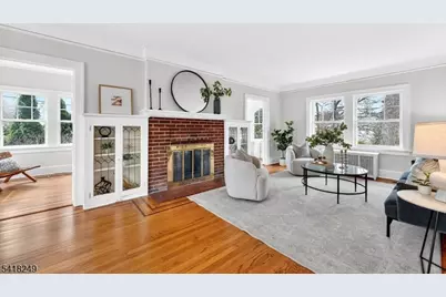 170 Christopher St, Montclair, NJ 07042 - Photo 6