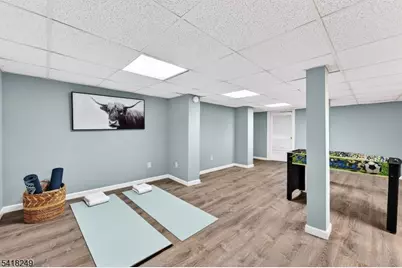 170 Christopher St, Montclair, NJ 07042 - Photo 34