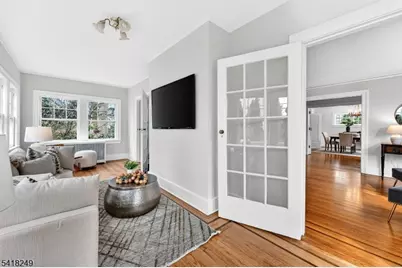 170 Christopher St, Montclair, NJ 07042 - Photo 14