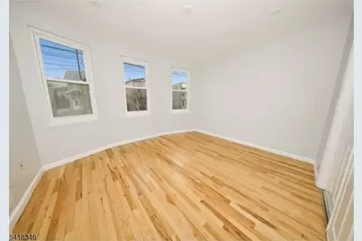 437 Elm St #3R, Kearny, NJ 07032 - Photo 2