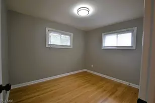 454 Rifle Camp Rd, Woodland Park, NJ 07424 - Photo 12