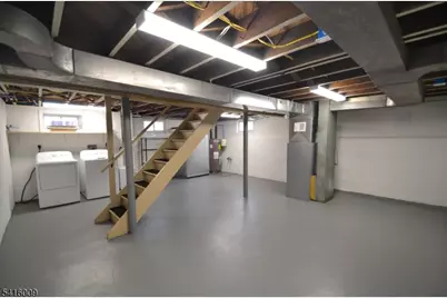 454 Rifle Camp Rd, Woodland Park, NJ 07424 - Photo 26