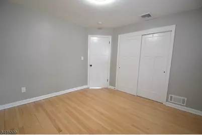 454 Rifle Camp Rd, Woodland Park, NJ 07424 - Photo 16