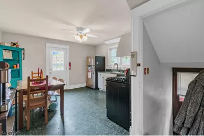 180 N Gaston Ave, Somerville, NJ 08876 - Photo 8