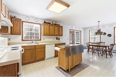 5 Angus Ln, Blairstown Township, NJ 07825 - Photo 12