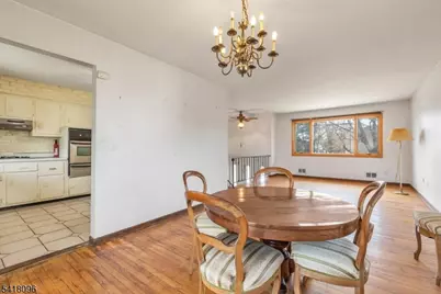 65 12th St, Franklin Township, NJ 08873 - Photo 8