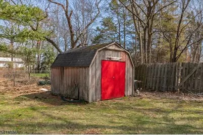 65 12th St, Franklin Township, NJ 08873 - Photo 40