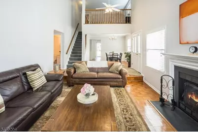 35 Cambridge Rd, Bedminster Township, NJ 07921 - Photo 6
