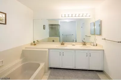 35 Cambridge Rd, Bedminster Township, NJ 07921 - Photo 24