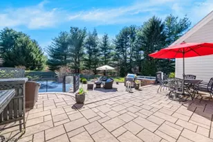 18 Kerby Ln, Mendham, NJ 07945 - Photo 32