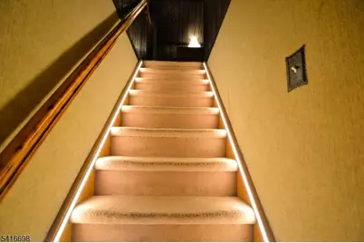 16 Essex St, Clifton, NJ 07014 - Photo 18