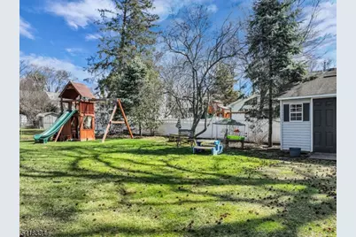 306 Bloomingdale Ave, Cranford Township, NJ 07016 - Photo 36