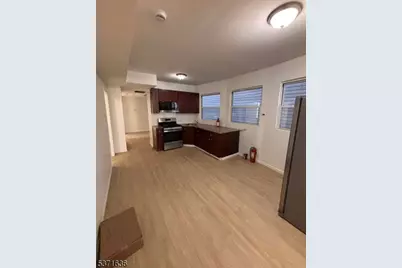 60 S 12th St #3, Newark, NJ 07107 - Photo 8