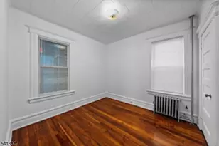 937 Grove St, Irvington, NJ 07111 - Photo 2