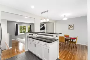 186 Tomahawk Trail, Byram Township, NJ 07871 - Photo 10