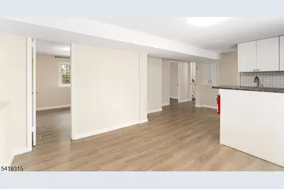 186 Tomahawk Trl, Byram Township, NJ 07871 - Photo 18