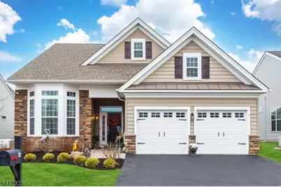 32 Gordon Way, Mount Olive, NJ 07836 - Photo 1