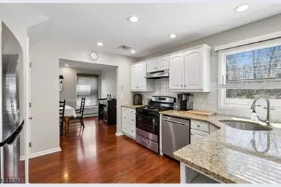 18 Fox Hollow Trl, Bernardsville, NJ 07924 - Photo 6