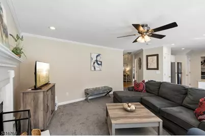 18 Fox Hollow Trl, Bernardsville, NJ 07924 - Photo 10