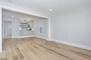 326 Ogden St, Orange, NJ 07050 - Photo 8