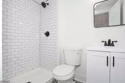 326 Ogden St, Orange, NJ 07050 - Photo 36