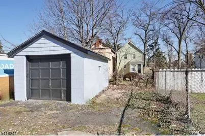 326 Ogden St, Orange, NJ 07050 - Photo 42