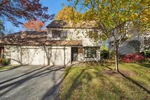 16 Minnisink Dr, Roseland, NJ 07068 - Photo 26