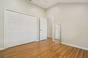 16 Minnisink Dr, Roseland, NJ 07068 - Photo 20