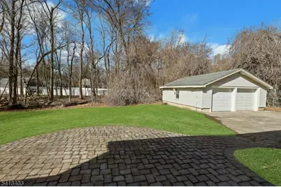 62 E Crescent Ave, Mahwah, NJ 07430 - Photo 36