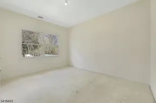 62 E Crescent Ave, Mahwah, NJ 07430 - Photo 28