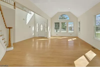 62 E Crescent Ave, Mahwah, NJ 07430 - Photo 4