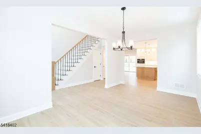 7 Altamont Rd, Edison Twp., NJ 08817 - Photo 6