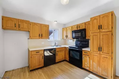 18 Kendall Dr, Ringwood, NJ 07456 - Photo 6