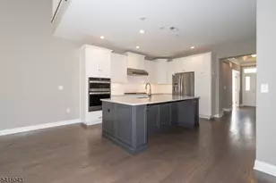 76 Van Cleef Dr, Readington Twp., NJ 08889 - Photo 4