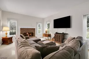 1 Vanderveer Dr, Bernards Township, NJ 07920 - Photo 18