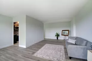 377 S Harrison St, East Orange, NJ 07018 - Photo 8